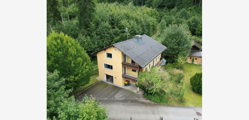 10-Zimmer-Haus zur Verkauf in Oberösterreich für €299000 - flatbee.at