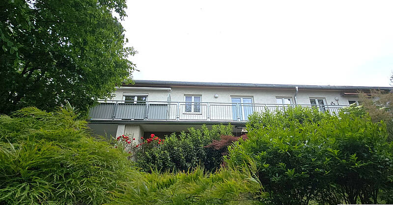 GRÜNRUHELAGE: GENERALSANIERTER ERSTBEZUG MIT LOGGIA UND GEMEINSCHAFTSGARTEN GRÜNRUHELAGE: GENERALSANIERTER ERSTBEZUG MIT LOGGIA UND GEMEINSCHAFTSGARTEN