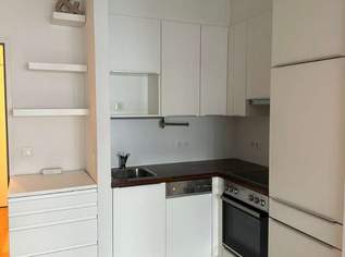 Moderne vollm&ouml;blierte Wohnung mit Loggia !