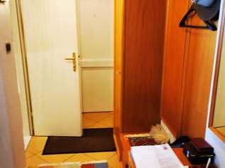 Wohnung voll eingerichtet im 80er Style