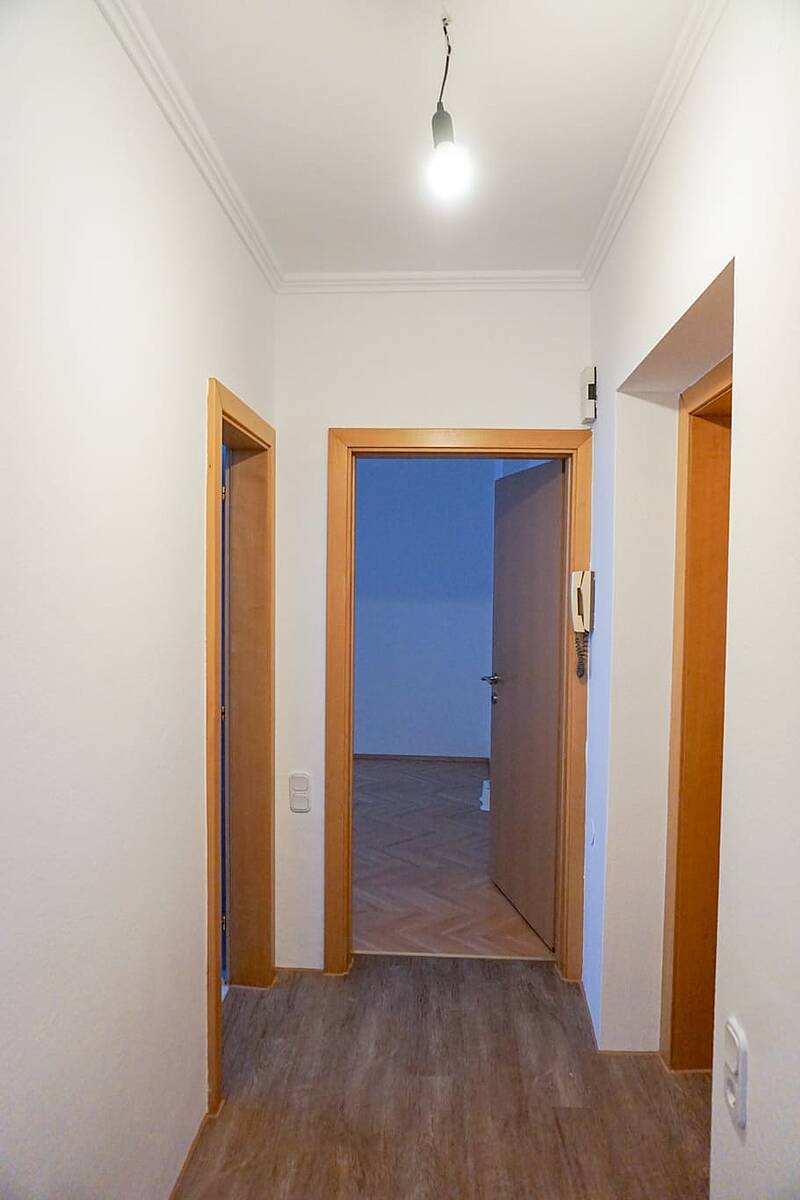 Möbiliert Wohnung - 2 Zimmer , Jakuminiviertel