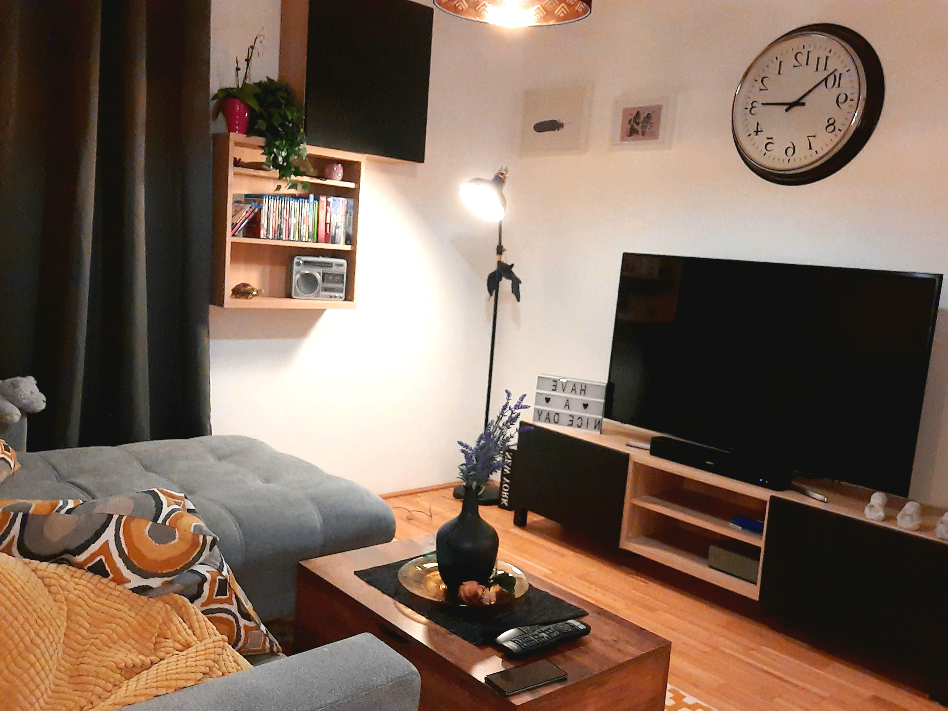 2 Zimmer Wohnung in Laurenzgasse - PROVISIONSFREIE 2 ...